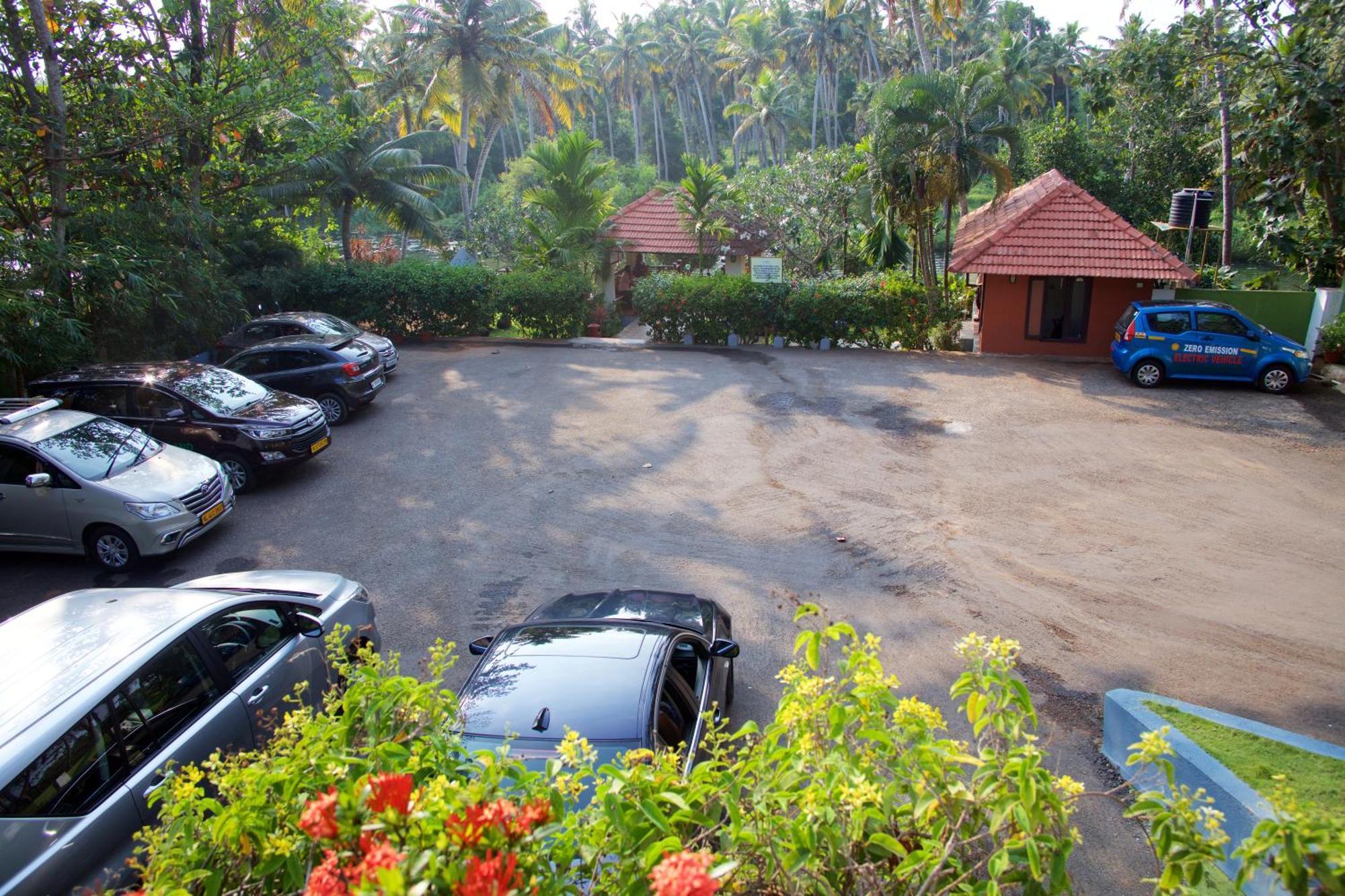 Poovar Island Resort Eksteriør bilde