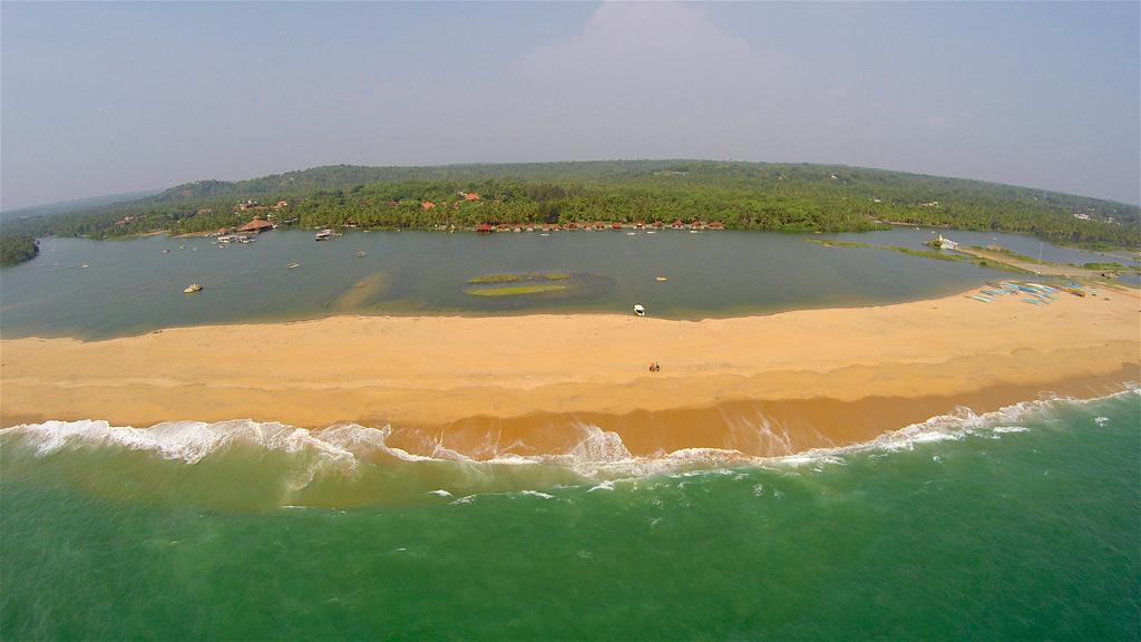 Poovar Island Resort Eksteriør bilde