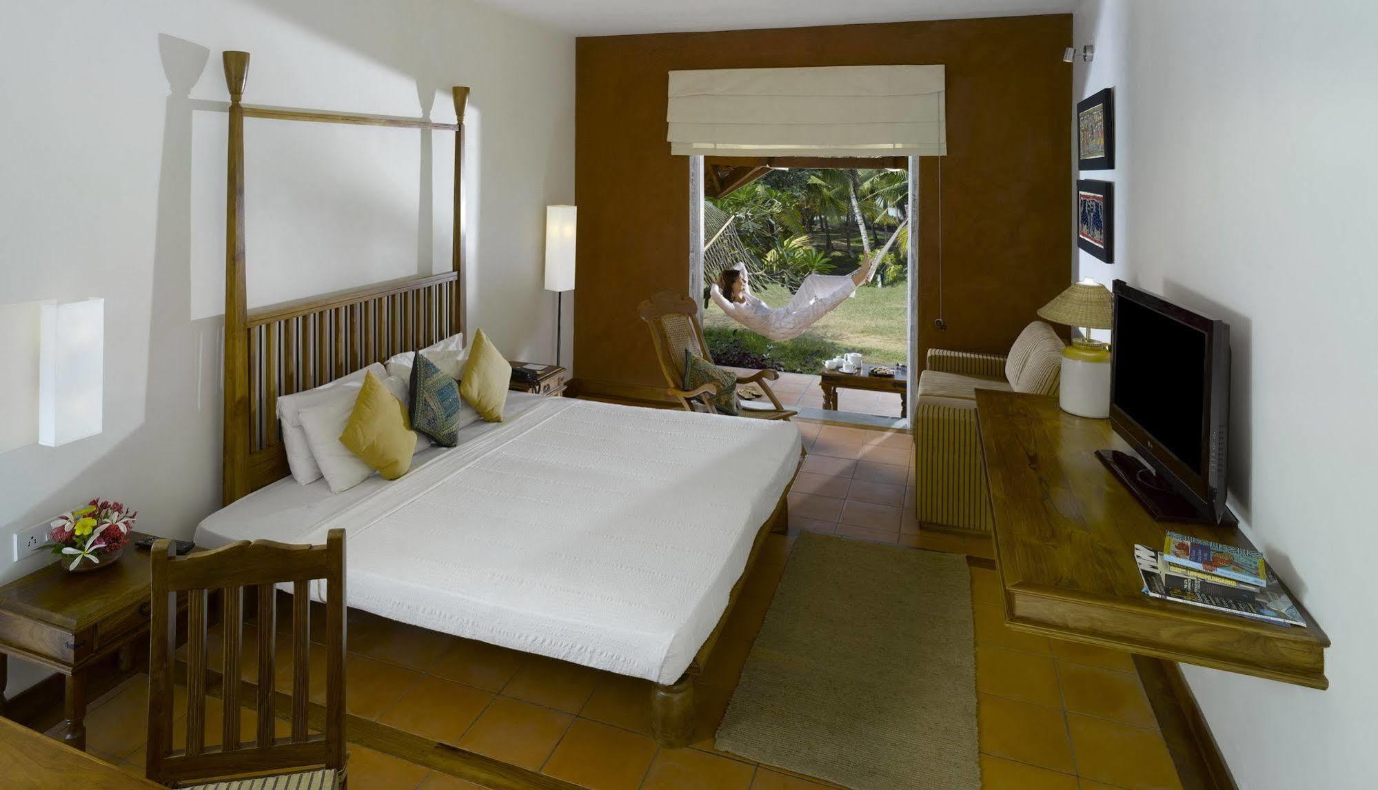 Poovar Island Resort Eksteriør bilde
